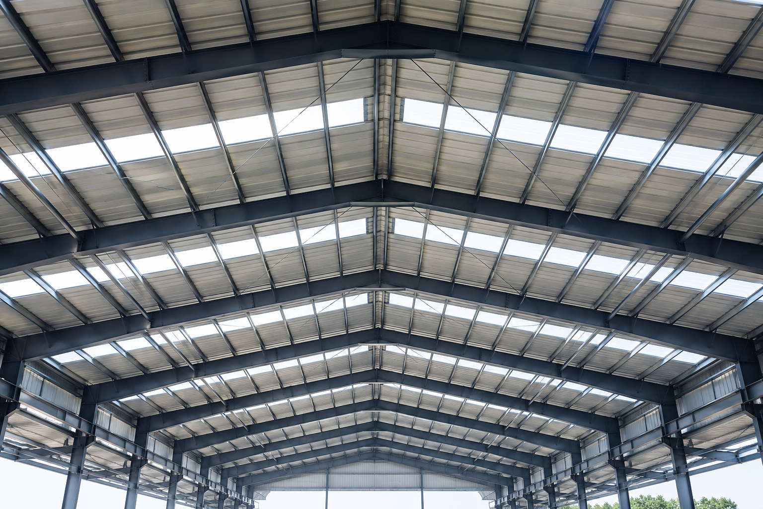 Steel roof structure